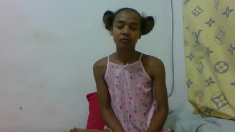 Snapshot of princia2409 chatting on March 28, 11:15 pm princia2409 online show from March 28, 11:15 pm