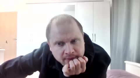 Stefan Heer Der Name bedeutet der der belohnt wird online show from March 21, 8:19 am