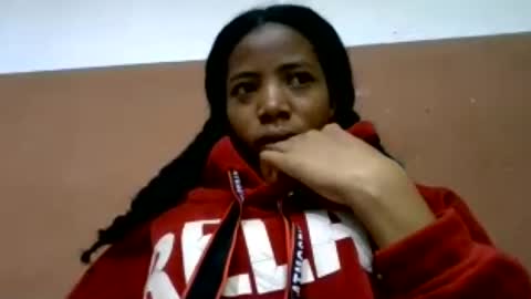 Snapshot of prisca880319 chatting on July 28, 2:46 pm prisca880319 online show from July 28, 2:46 pm
