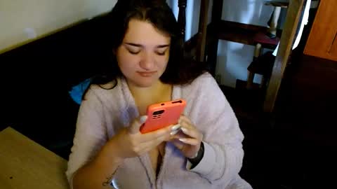 Snapshot of prismm_ chatting on March 18, 5:05 pm prismm_ online show from March 18, 5:05 pm