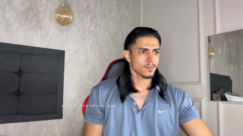 privilegewc online show from November 29, 10:13 pm