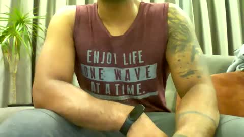 Snapshot of profgrey93 chatting on March 27, 8:30 pm profgrey93 online show from March 27, 8:30 pm