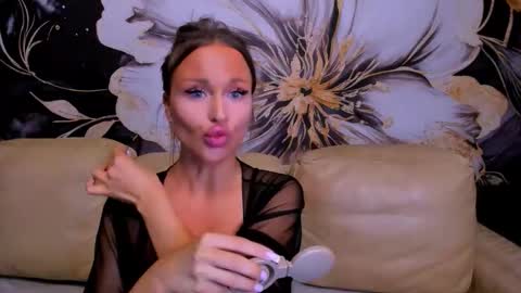 Snapshot of project_barbara chatting on September 12, 4:40 pm Barbara online show from September 12, 4:40 pm