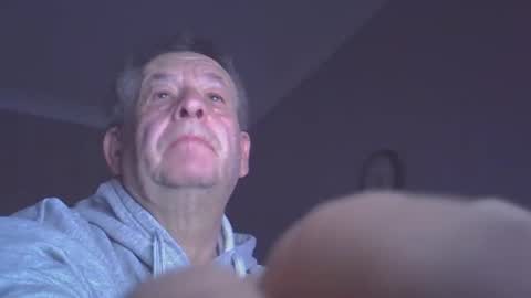 projectorepson online show from February 1, 6:28 pm