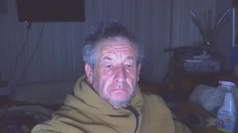 Snapshot of projectorepson chatting on February 25, 8:07 pm projectorepson online show from February 25, 8:07 pm