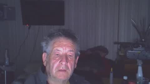 Snapshot of projectorepson chatting on March 5, 9:11 pm projectorepson online show from March 5, 9:11 pm