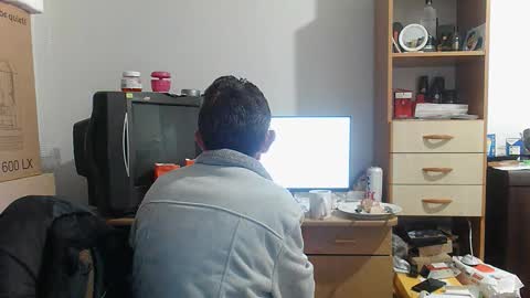 Snapshot of prosexualny chatting on May 24, 2:05 am Mariusz online show from May 24, 2:05 am