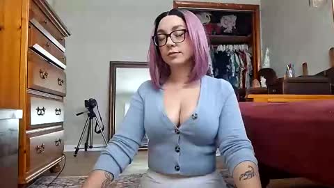 Snapshot of prosperangeline chatting on February 6, 4:21 pm Prosper Angeline online show from February 6, 4:21 pm