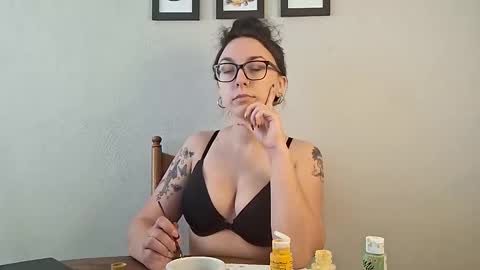 Snapshot of prosperangeline chatting on March 29, 8:09 pm Prosper Angeline online show from March 29, 8:09 pm