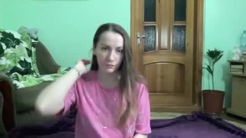 Snapshot of proud_sweet_21 chatting on September 30, 10:26 pm proud sweet 21 online show from September 30, 10:26 pm