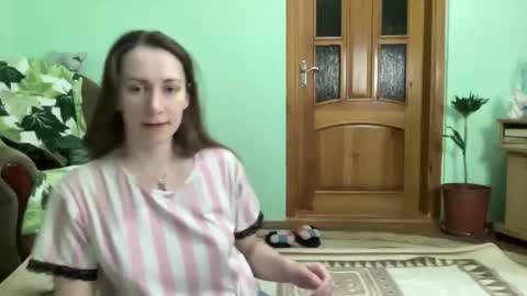 Snapshot of proud_sweet_21 chatting on October 16, 10:11 pm proud sweet 21 online show from October 16, 10:11 pm