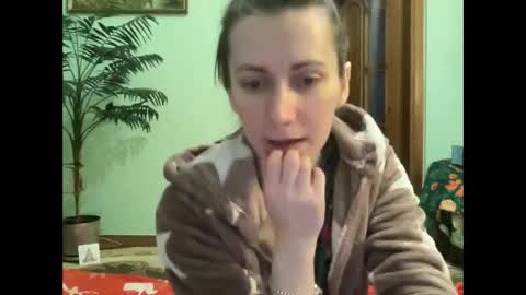 Snapshot of proud_sweet_21 chatting on April 1, 4:59 pm proud sweet 21 online show from April 1, 4:59 pm