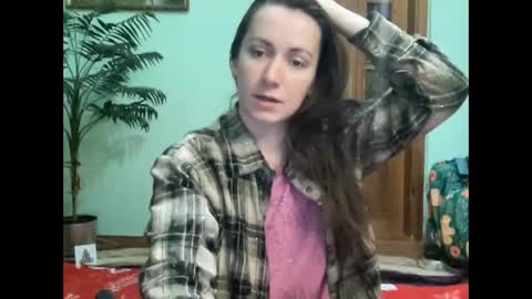 Snapshot of proud_sweet_21 chatting on April 10, 11:42 pm proud sweet 21 online show from April 10, 11:42 pm