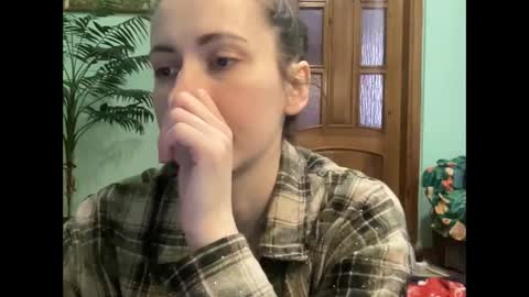 Snapshot of proud_sweet_21 chatting on April 15, 4:14 pm proud sweet 21 online show from April 15, 4:14 pm