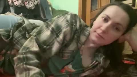 Snapshot of proud_sweet_21 chatting on April 18, 12:03 am proud sweet 21 online show from April 18, 12:03 am