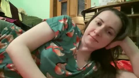 Snapshot of proud_sweet_21 chatting on May 14, 11:33 pm proud sweet 21 online show from May 14, 11:33 pm