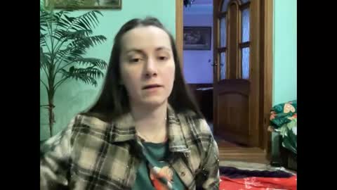 Snapshot of proud_sweet_21 chatting on June 9, 2:34 am proud sweet 21 online show from June 9, 2:34 am
