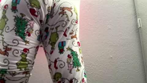 prtty2345 online show from March 22, 3:37 pm