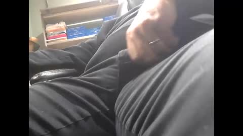 Snapshot of ps2005 chatting on November 21, 9:13 pm PS2005 online show from November 21, 9:13 pm