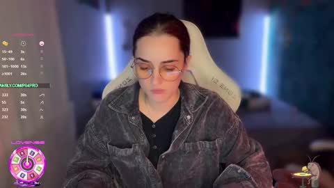 Queen of Pain online show from December 16, 12:26 am