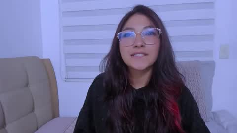 Snapshot of pscis_69 chatting on January 13, 4:18 am Mara online show from January 13, 4:18 am