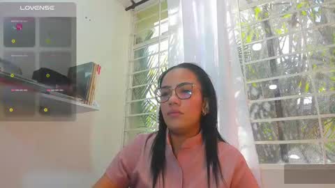 Snapshot of psique_naughty2 chatting on January 17, 12:21 pm psique_naughty2 online show from January 17, 12:21 pm
