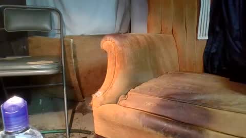 Snapshot of pspee313 chatting on March 28, 2:22 am pspee313 online show from March 28, 2:22 am