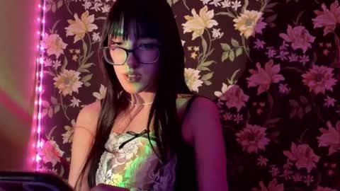 Snapshot of psycho_dreams chatting on October 15, 9:48 pm psycho dreams online show from October 15, 9:48 pm