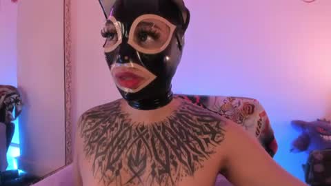 psycodoll online show from June 14, 4:20 pm