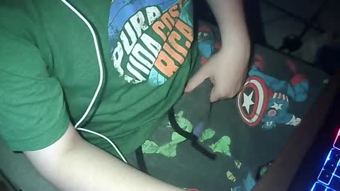 your mysterious man online show from March 29, 3:28 am