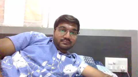 Snapshot of ptl1711 chatting on January 19, 9:11 am ptl1711 online show from January 19, 9:11 am