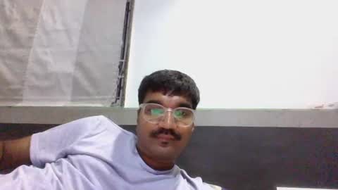 Snapshot of ptl1711 chatting on March 4, 4:13 pm ptl1711 online show from March 4, 4:13 pm