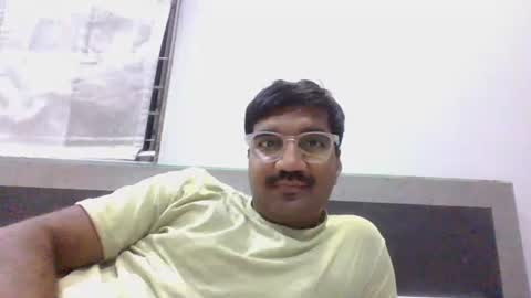 Snapshot of ptl1711 chatting on March 23, 3:27 pm ptl1711 online show from March 23, 3:27 pm