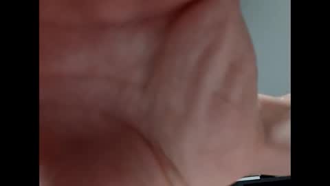 Snapshot of publicboytoy chatting on March 10, 6:40 am Daniel online show from March 10, 6:40 am