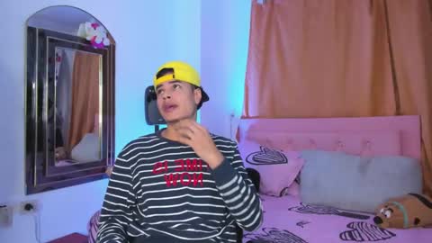 puca_and_garu online show from March 15, 4:07 am