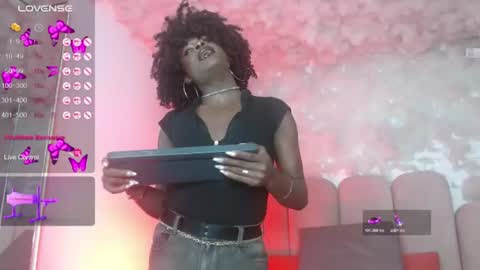 Snapshot of puca_eboony chatting on June 26, 5:28 pm pucca online show from June 26, 5:28 pm