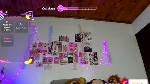 Snapshot of pucaa_ chatting on March 9, 1:42 am Emma Rico model indep online show from March 9, 1:42 am