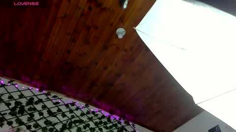 Snapshot of pucaa_ chatting on July 1, 10:17 am Emma Rico model indep online show from July 1, 10:17 am