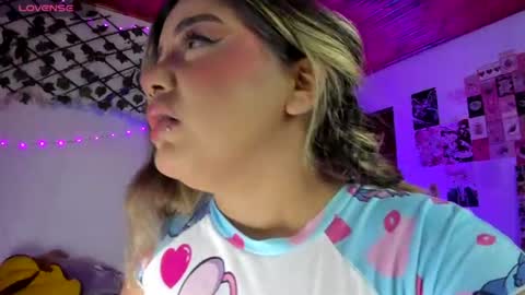 Snapshot of pucaa_ chatting on July 26, 10:33 am Emma Rico model indep online show from July 26, 10:33 am