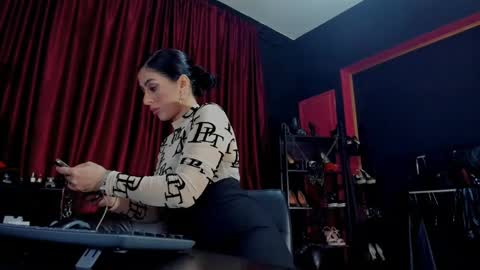 MissPuffyLove online show from December 13, 6:38 pm