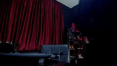 MissPuffyLove online show from December 15, 6:26 pm