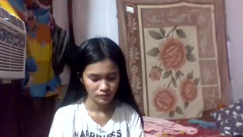 Snapshot of puki_hot chatting on October 3, 10:23 am puki_hot online show from October 3, 10:23 am