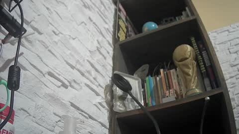 puky_mza online show from December 19, 5:18 am