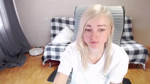 Polly online show from March 16, 5:44 am