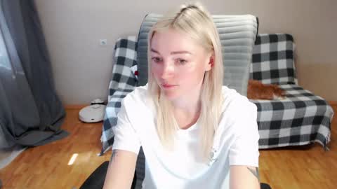 Polly online show from May 17, 6:11 am
