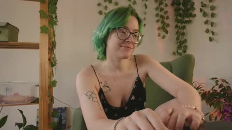 Snapshot of pumbazaebumba chatting on January 15, 10:06 am Alisa lack of vitamin D online show from January 15, 10:06 am