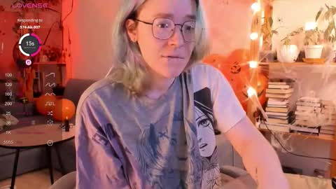 Snapshot of pumbazaebumba chatting on October 23, 8:35 am Alisa lack of vitamin D online show from October 23, 8:35 am