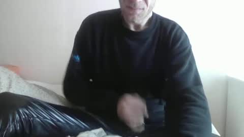 Pumpin online show from March 3, 10:06 am