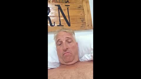 Snapshot of pumpkinpatchman chatting on April 3, 2:09 am Pumpkinpatchman online show from April 3, 2:09 am