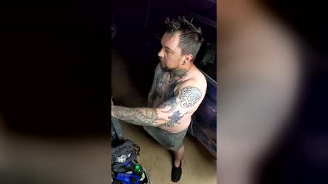 punkrock87denvo online show from June 21, 1:46 pm